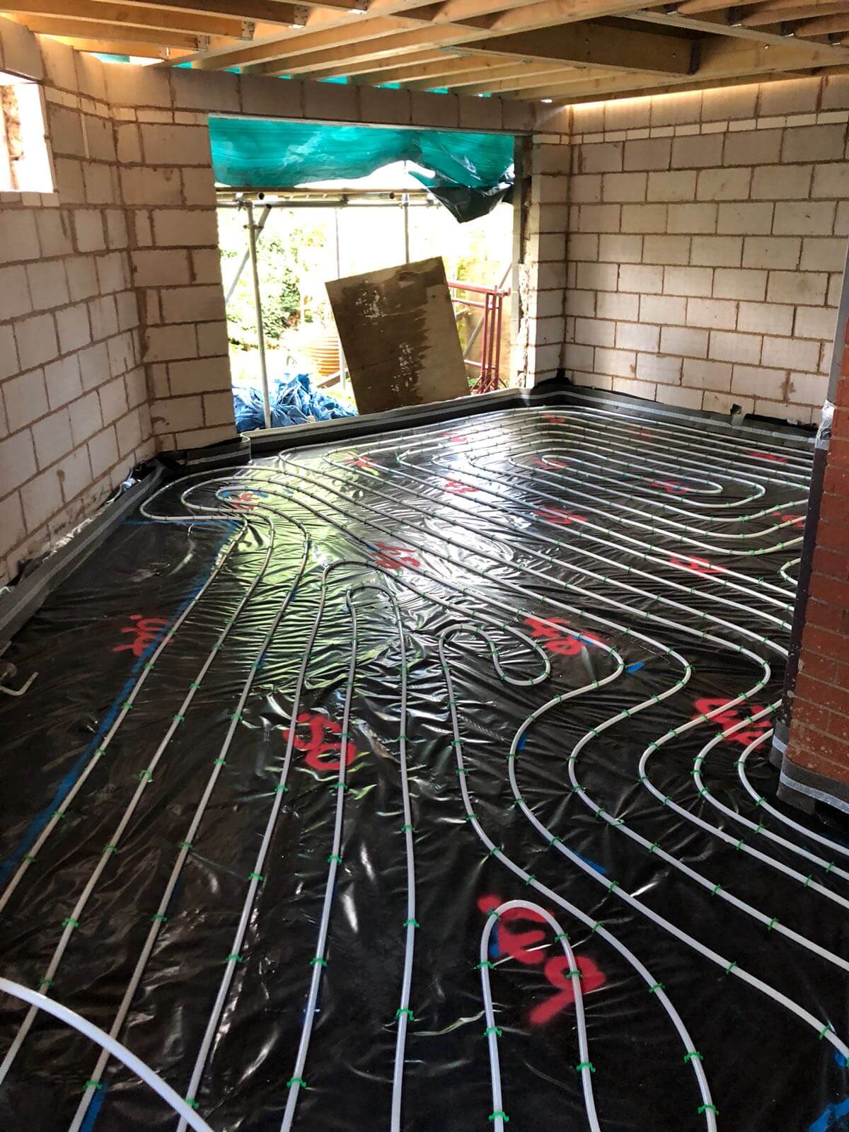 Underfloor Heating - Manifolds and Insulation - Easyflow - Underfloor ...